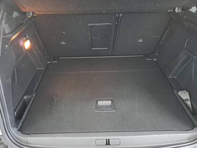 PEUGEOT 3008 usata, con Climatizzatore