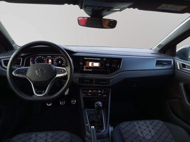 VOLKSWAGEN Taigo usata, con Fari LED