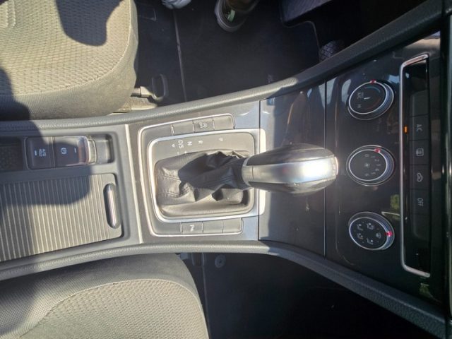 VOLKSWAGEN Golf usata, con Cruise Control
