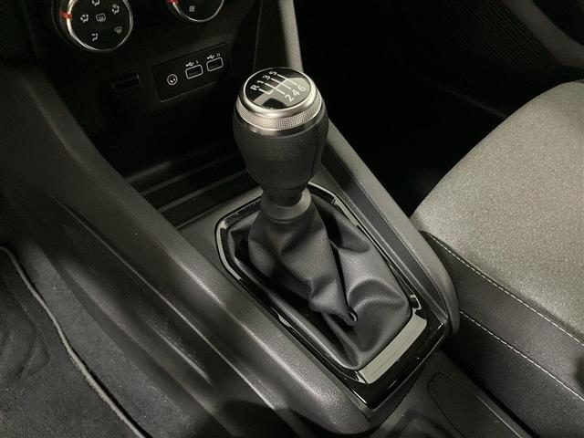 RENAULT Clio usata, con Sensori di parcheggio posteriori