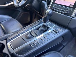 PORSCHE Macan usata, con Controllo automatico clima