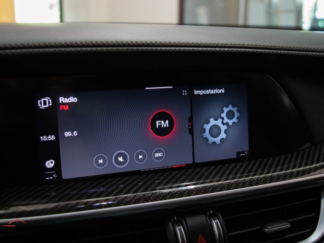 ALFA ROMEO Stelvio usata, con Specchietti laterali elettrici