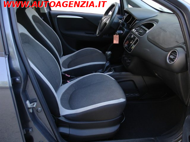 FIAT Punto usata 9
