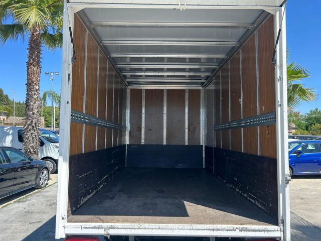 IVECO Daily usata, con Bracciolo
