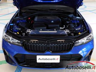 BMW 330 usata, con Touch screen