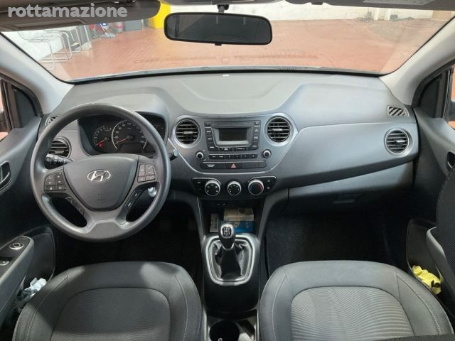 HYUNDAI i10 usata, con Climatizzatore