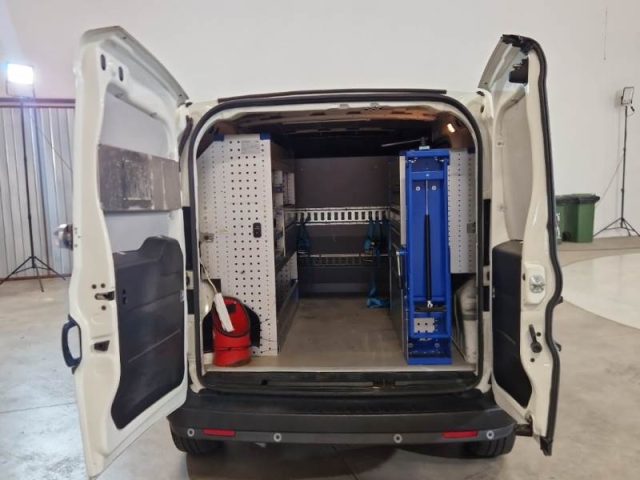 FIAT Doblo usata, con ESP