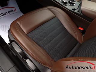 ALFA ROMEO Stelvio usata, con Specchietto retrovisore con funzione antiabbagliamento