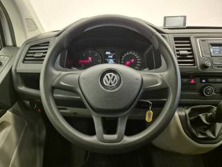 VOLKSWAGEN Caravelle usata, con ESP