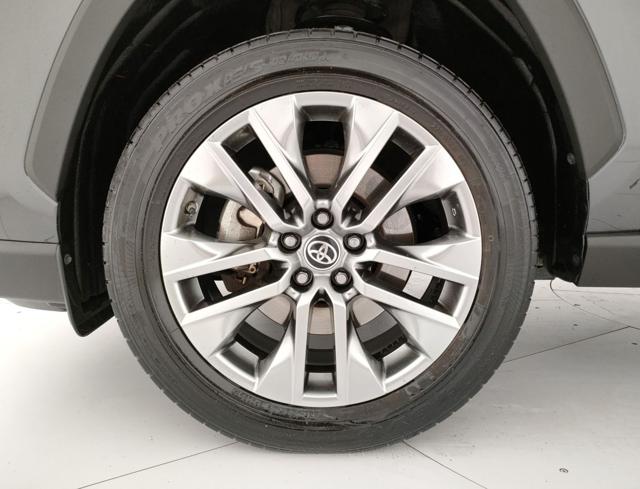 TOYOTA RAV 4 usata, con Cerchi in lega
