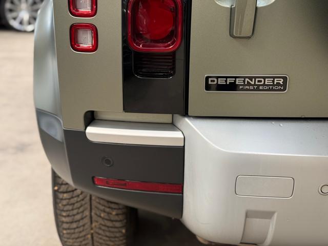LAND ROVER Defender usata, con Bracciolo