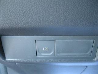RENAULT Captur usata, con Touch screen