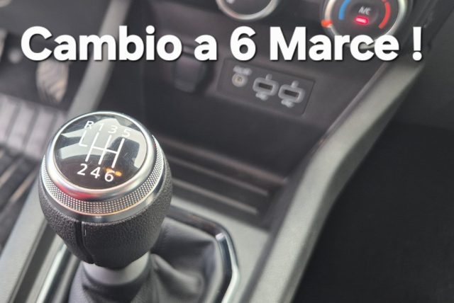 RENAULT Clio usata, con Fari LED