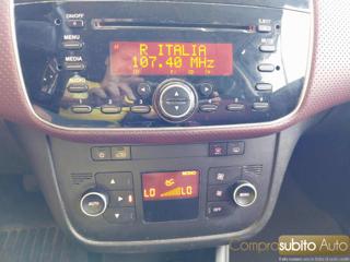 FIAT Punto Evo usata 23