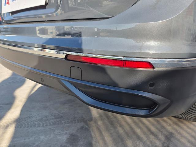 VOLKSWAGEN Tiguan usata 21