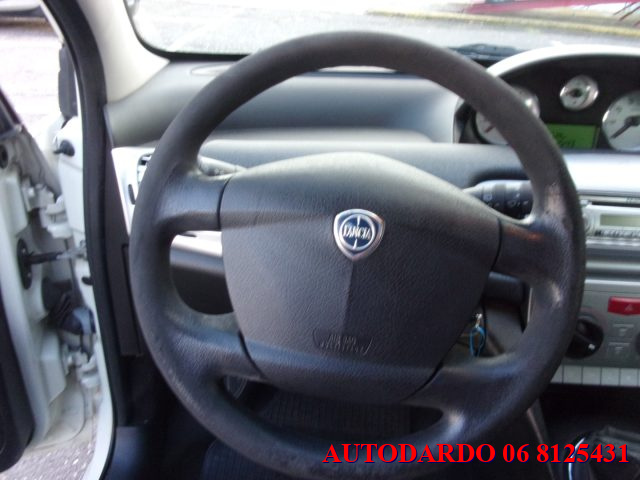 LANCIA Ypsilon usata 12