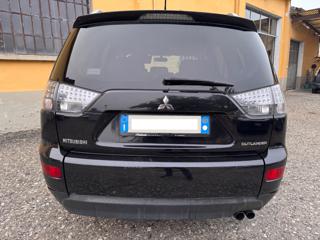 MITSUBISHI Outlander usata, con Alzacristalli elettrici