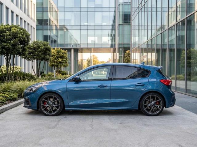 FORD Focus usata, con Airbag