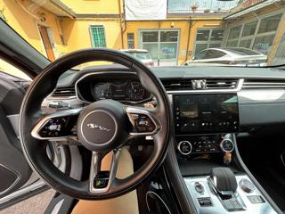 JAGUAR F-Pace usata, con Boardcomputer