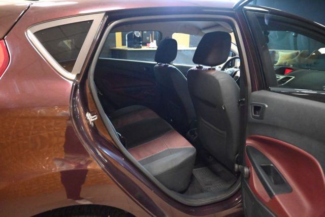 FORD Fiesta usata 23