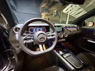 MERCEDES-BENZ GLA 200 usata, con Sensori di parcheggio anteriori
