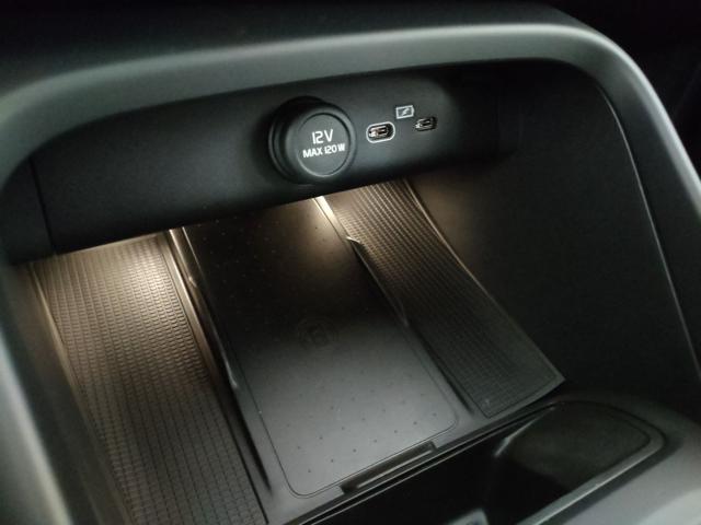 VOLVO XC40 usata, con USB