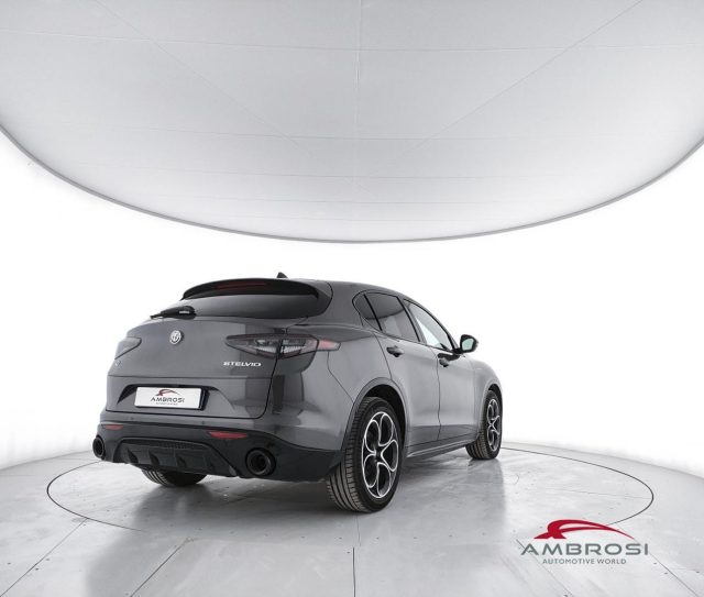 ALFA ROMEO Stelvio usata 2