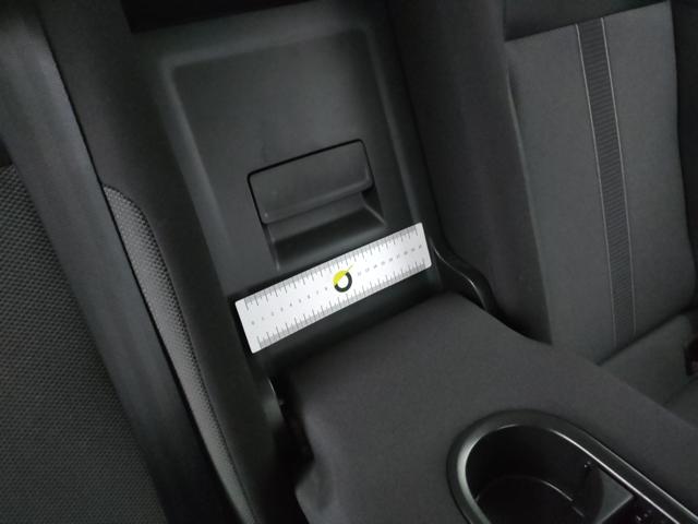 VOLKSWAGEN T-Roc usata, con MP3