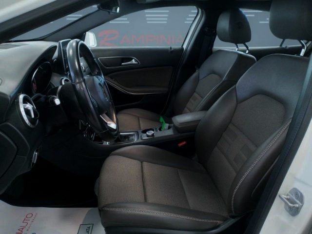 MERCEDES-BENZ GLA 200 usata 15