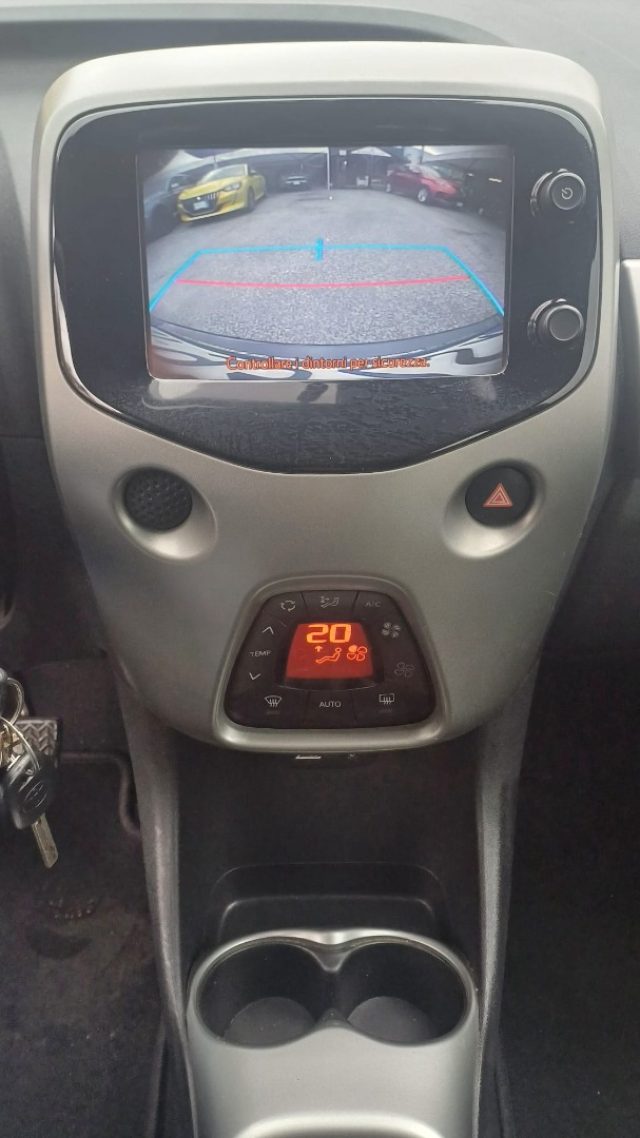 TOYOTA Aygo usata, con Bluetooth