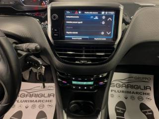 PEUGEOT 208 usata, con Luci diurne LED