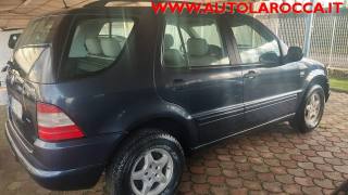 MERCEDES-BENZ ML 270 usata, con Autoradio
