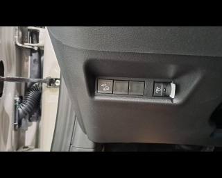 JEEP Avenger usata, con Telecamera per parcheggio assistito