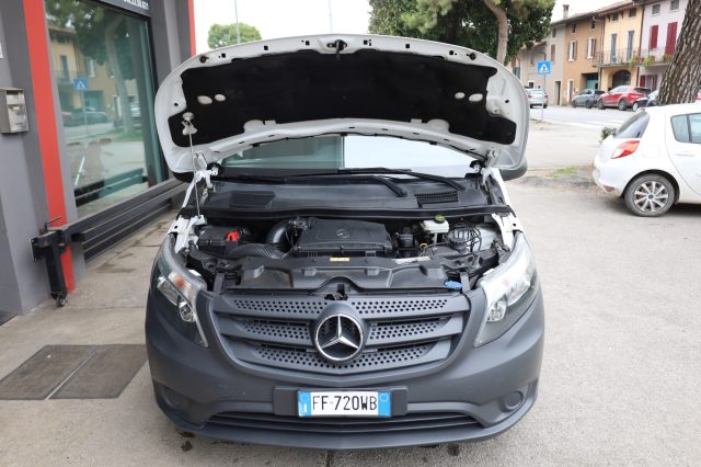 MERCEDES-BENZ Vito usata, con ESP