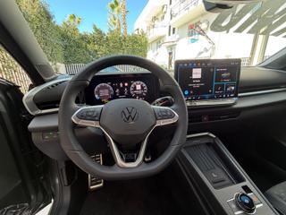 VOLKSWAGEN T-Roc usata, con Android Auto