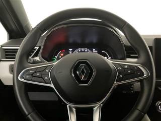 RENAULT Clio usata, con Specchietti laterali elettrici