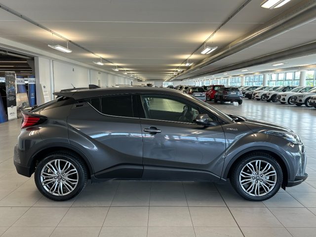TOYOTA C-HR usata, con Cronologia tagliandi