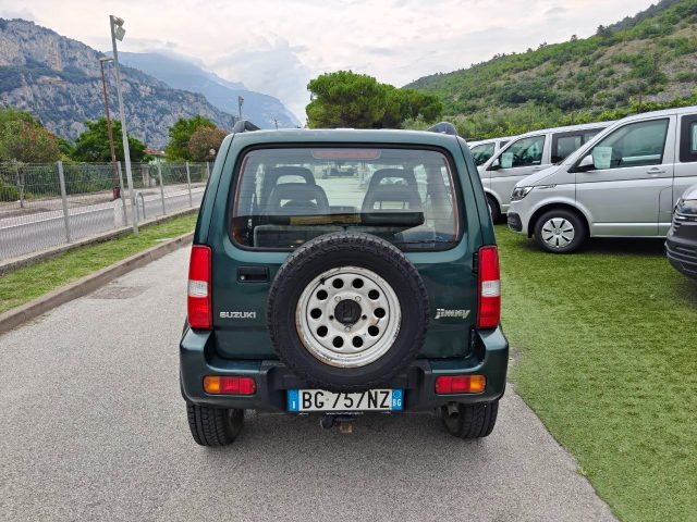 SUZUKI Jimny usata, con Trazione integrale