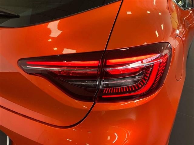 RENAULT Clio usata, con Climatizzatore