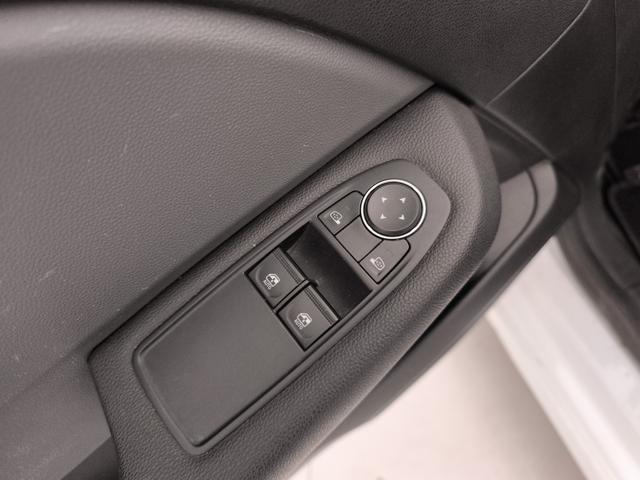 RENAULT Clio usata, con Sedile posteriore sdoppiato