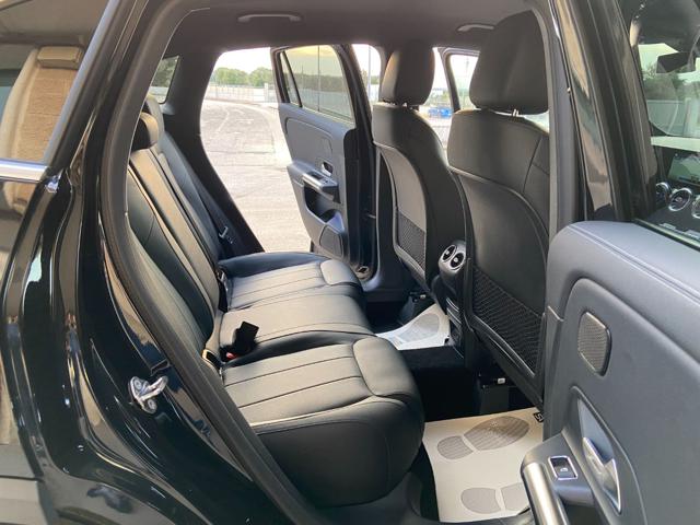 MERCEDES-BENZ GLA 200 usata, con Controllo automatico clima
