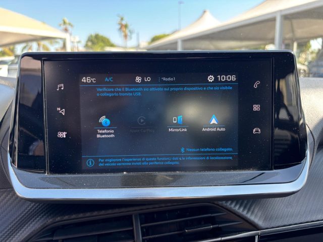 PEUGEOT 2008 usata, con Controllo vocale
