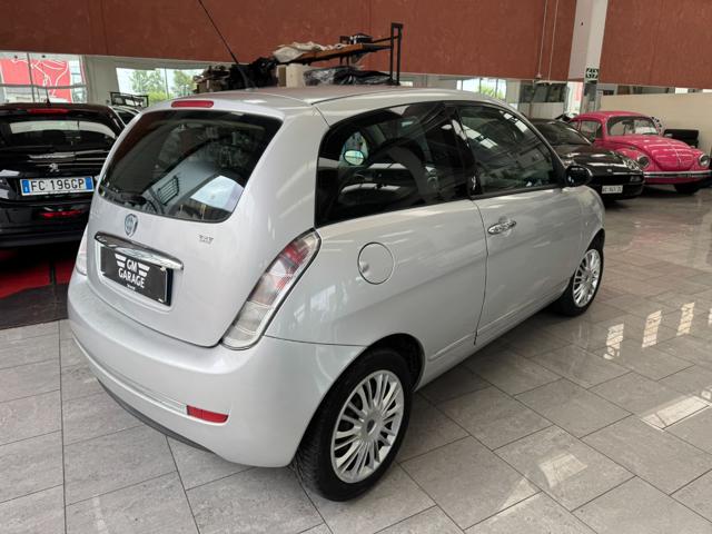 LANCIA Ypsilon usata, con USB