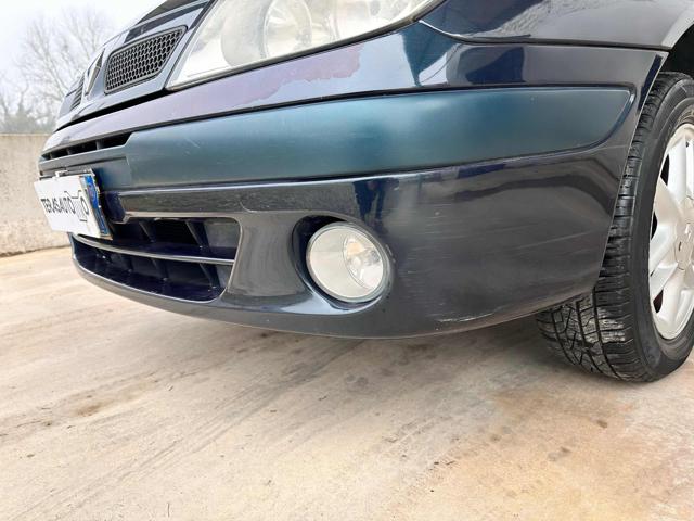 RENAULT Scenic usata 46