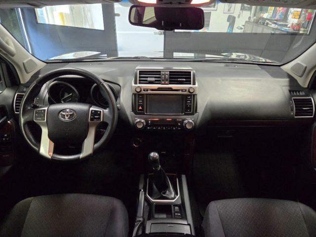 TOYOTA Land Cruiser usata, con Cerchi in lega