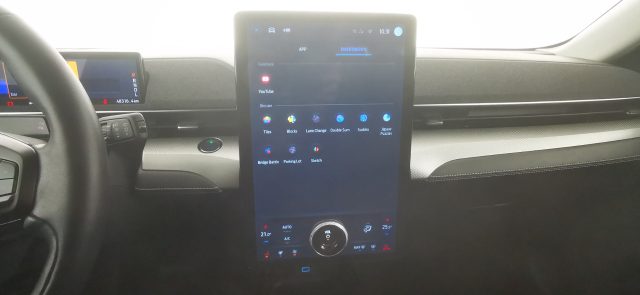 FORD Mustang Mach-E usata 71