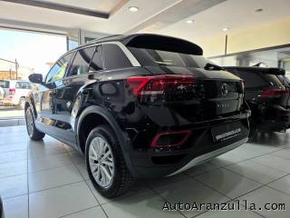 VOLKSWAGEN T-Roc usata, con Autoradio
