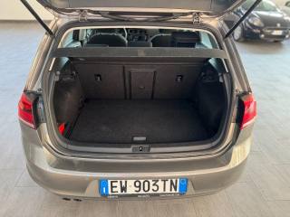 VOLKSWAGEN Golf usata, con Frenata d
