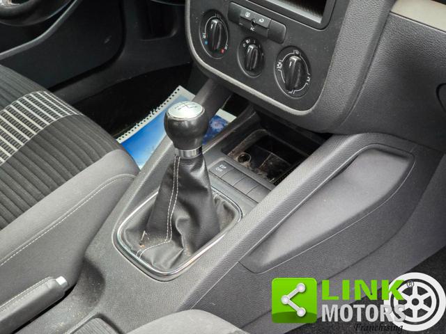 VOLKSWAGEN Golf usata, con Isofix