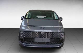 HYUNDAI Staria usata, con Airbag